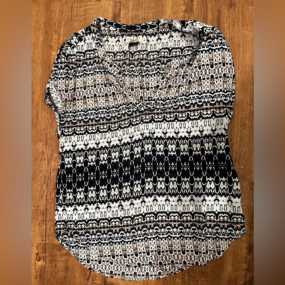 Velvet by graham and Spencer animal print top